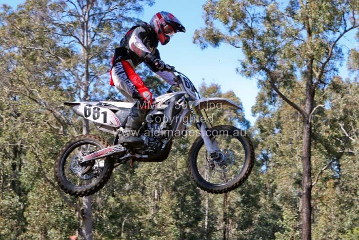 678x444 pixels (101K)